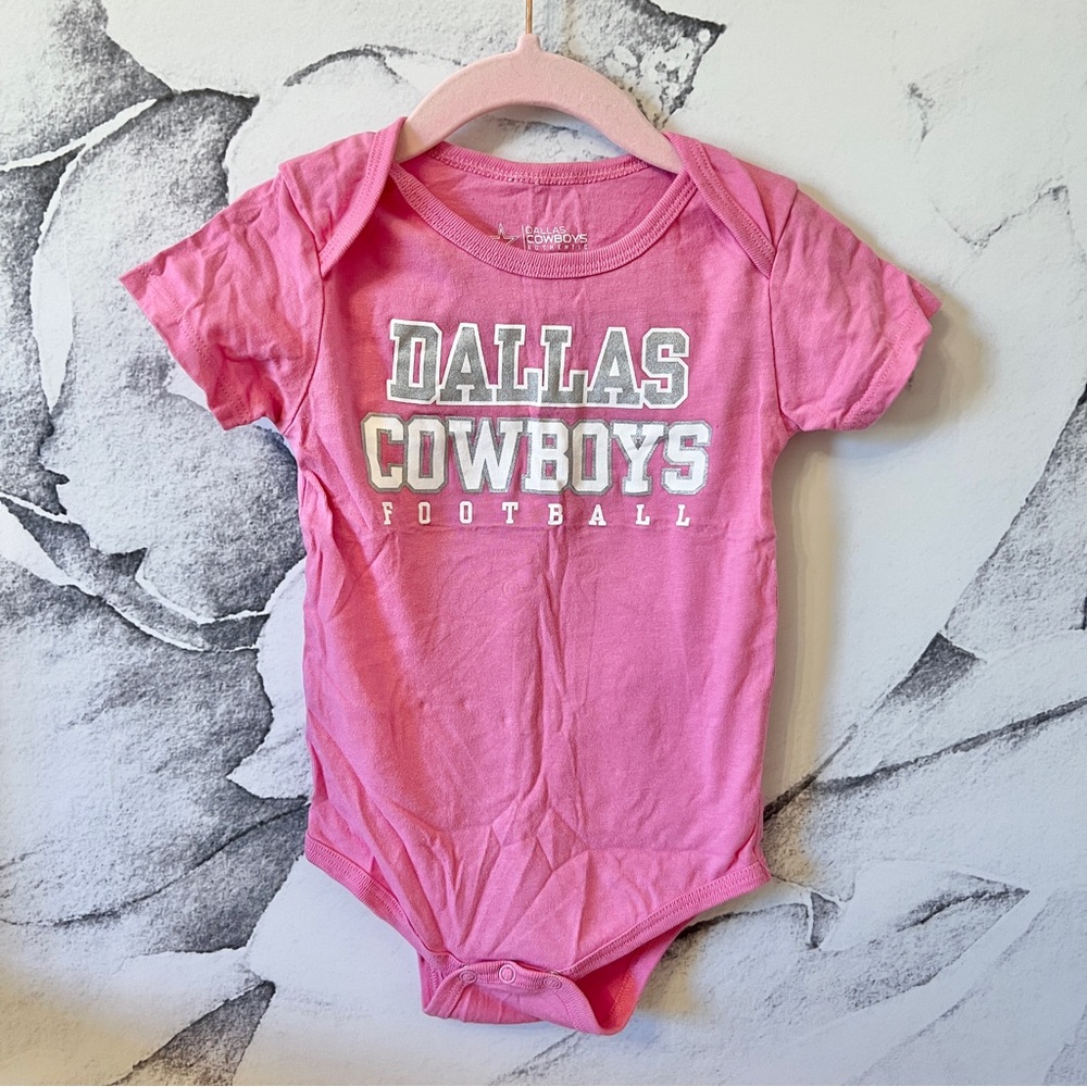 Dallas COWBOYS Football PINK Onesie Bodysuit 18 months